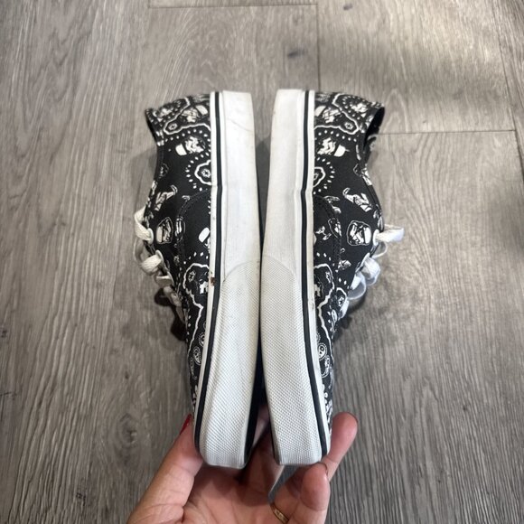 Vans Star Wars Collab Stormtrooper Lace Sneaker Skate Gym Core Ex M6 Women 7.5 - Picture 8 of 9